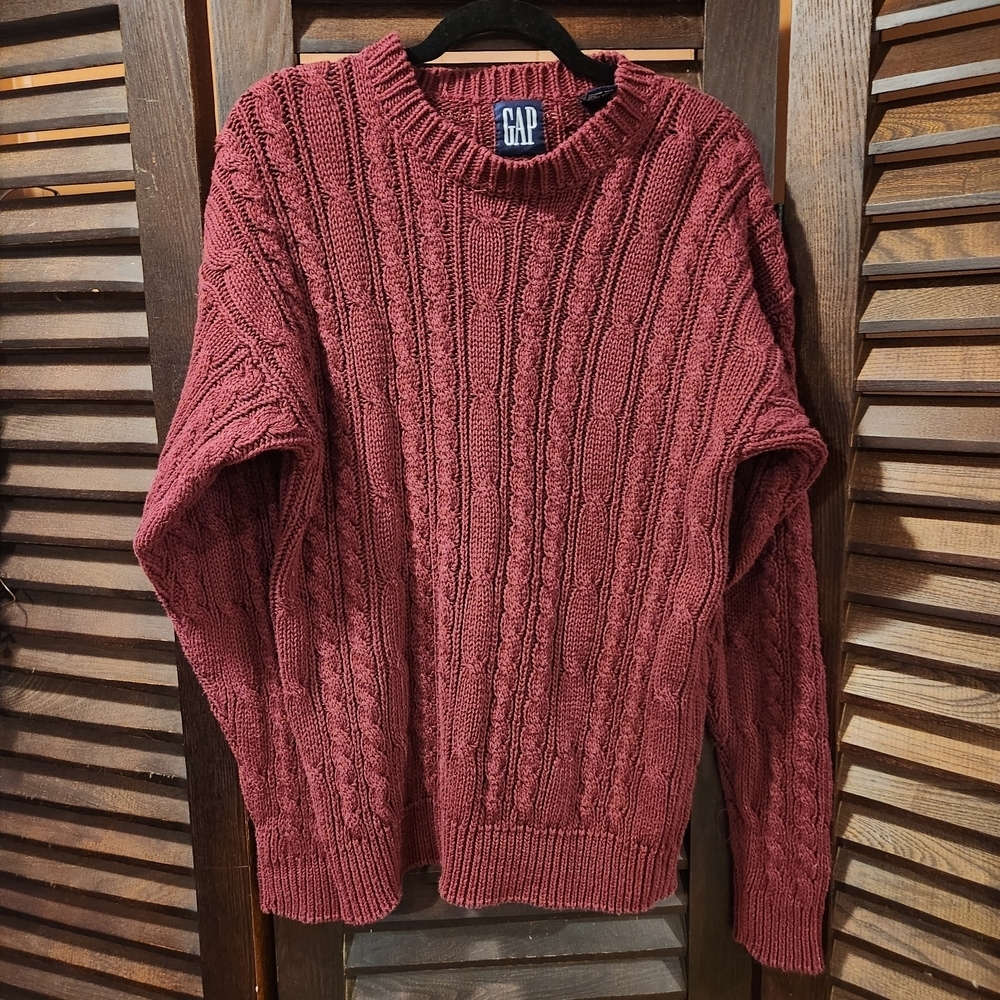 Vintage GAP Women's Maroon Cable Knit Crewneck Sweater